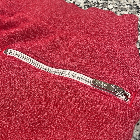 Nike Standard Fit/ At Knee Length Shorts- Size Medium- NWOT - Picture 7 of 8